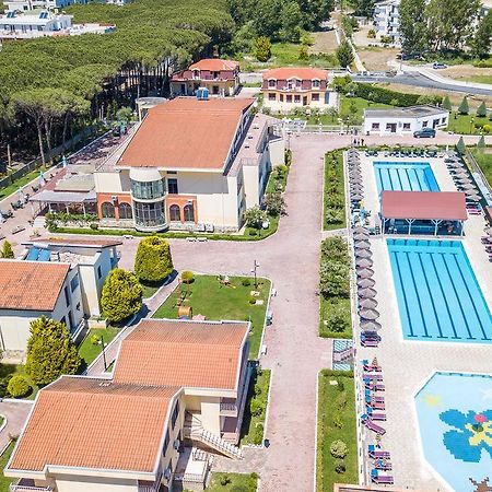 Kolaveri Resort Golem Exterior foto