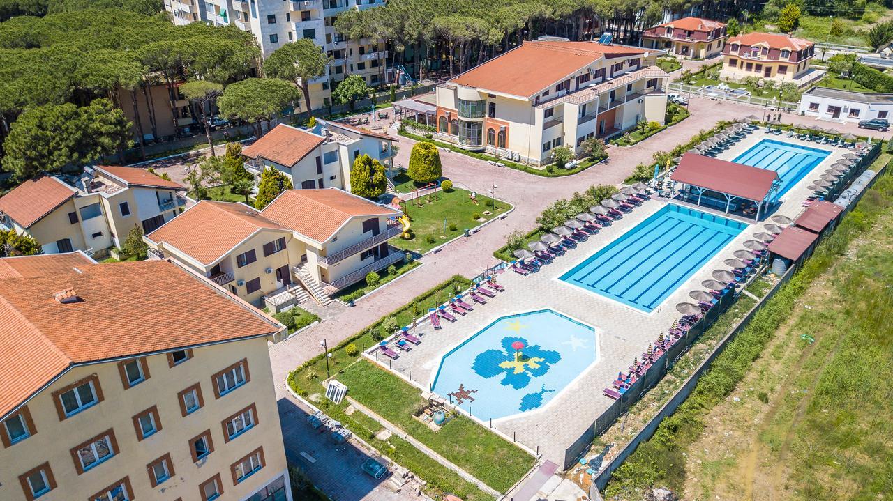 Kolaveri Resort Golem Exterior foto