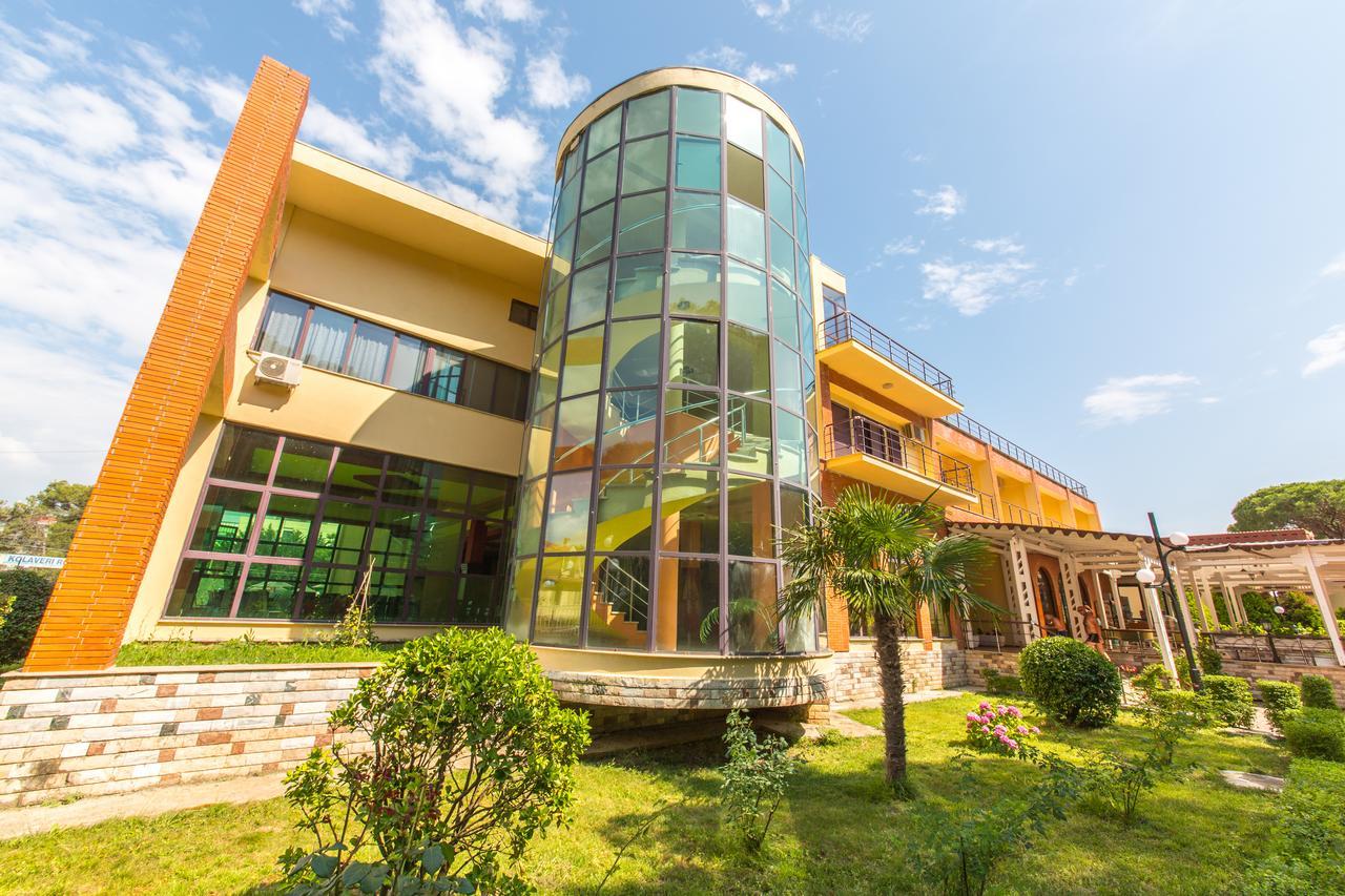 Kolaveri Resort Golem Exterior foto